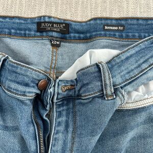 Judy Blue Boyfriend Jeans